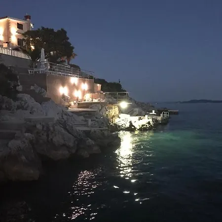 Luna Aparthotel